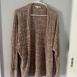 Women's pink/tan Sweater